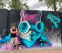 streetart-graffiti-mural-wandmalerei-kunst-wandgemaelde-mattez-inc-geldern-modern-spraypaint-cyberpunk-squirrel-portrait-2